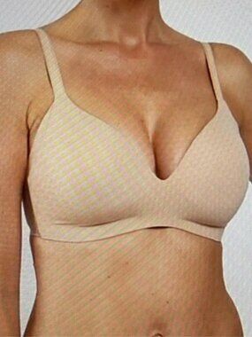 Knix Wing Woman Bra Size 7+